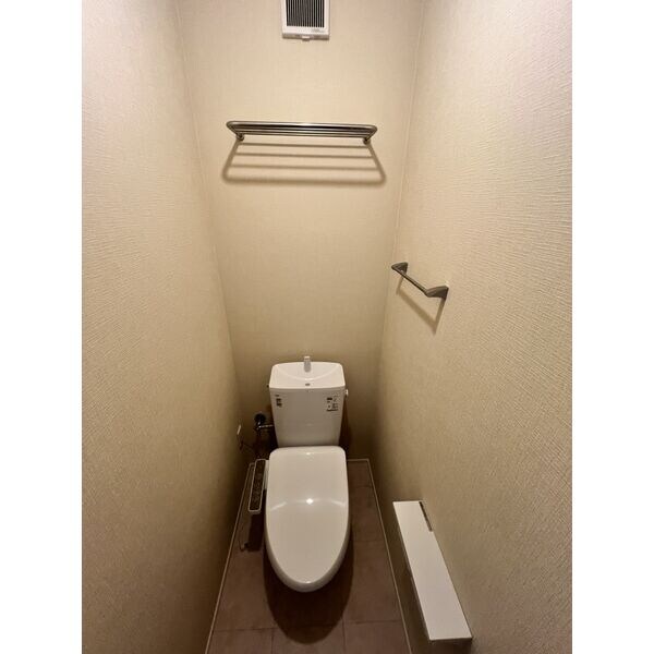 エクラ萩野町の物件内観写真