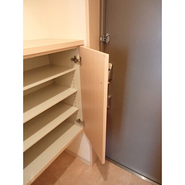 スクエア泉中央の物件内観写真