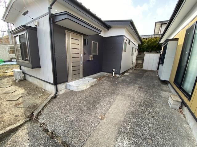 中山6丁目　佐藤貸家の物件外観写真