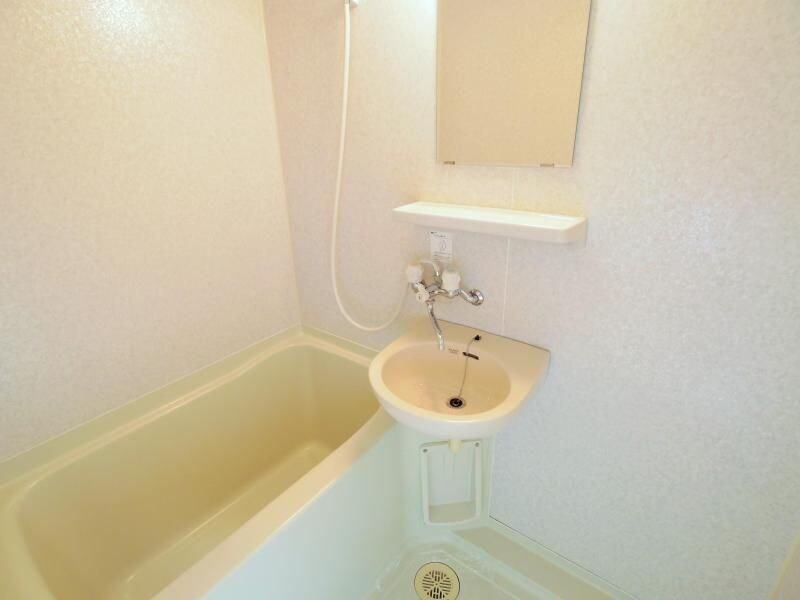 ベネッセ滝道の物件内観写真