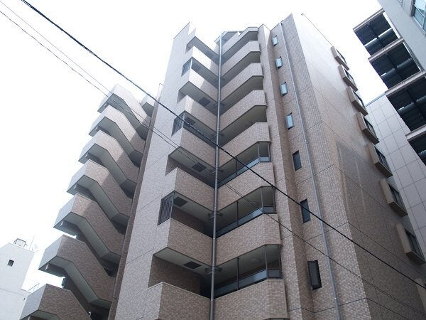 アルファ上杉の物件外観写真