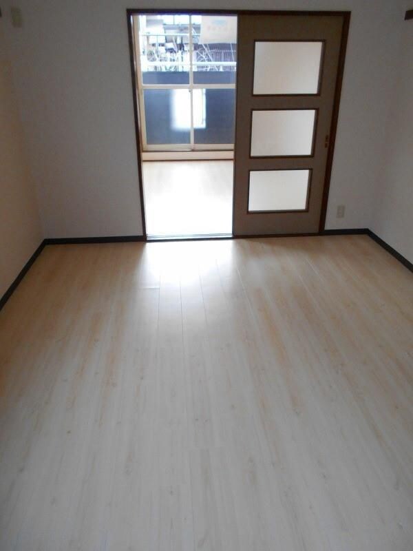 ティ・ロージェンの物件内観写真