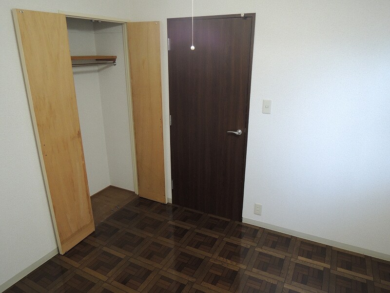 スカイコート上杉の物件内観写真