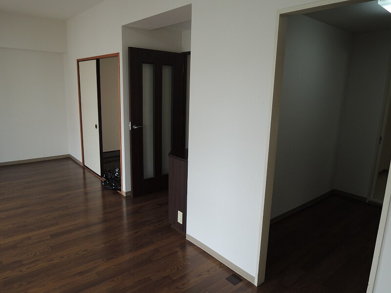 スカイコート上杉の物件内観写真