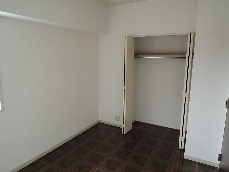 スカイコート上杉の物件内観写真