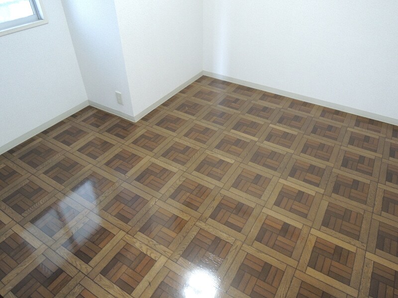 スカイコート上杉の物件内観写真