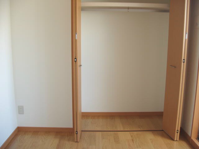 グレース萩野町の物件内観写真