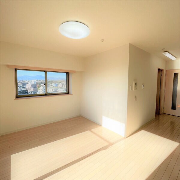 スクエア泉中央の物件内観写真