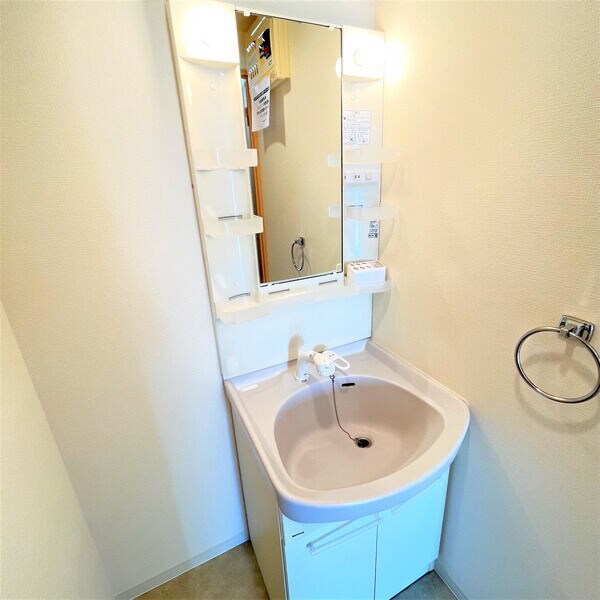 スクエア泉中央の物件内観写真