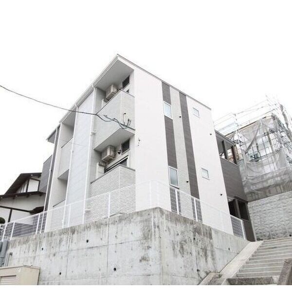 KMDハウスの物件外観写真