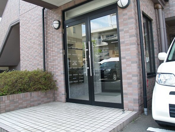 クレセール河原町の物件外観写真