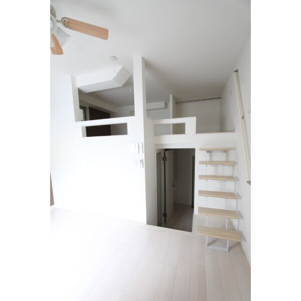 ラ・フォーレ東照宮の物件内観写真