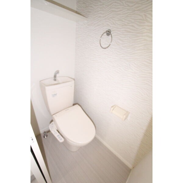 ラ・フォーレ東照宮の物件内観写真