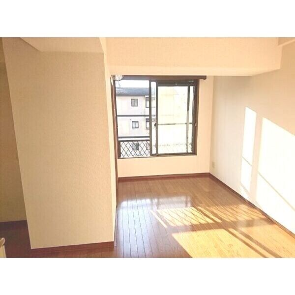 リエス支倉町の物件内観写真