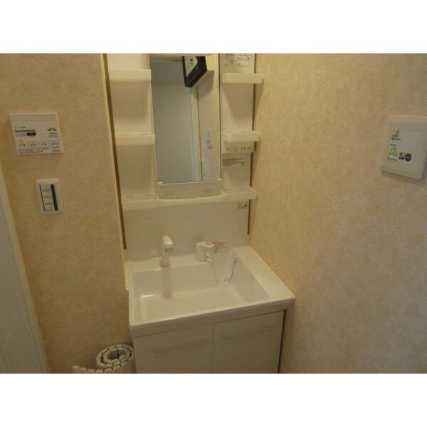 プランドール銀杏町の物件内観写真