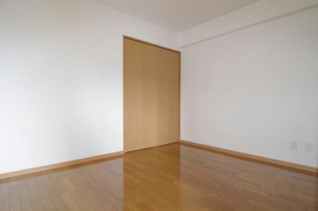 カルトセゾン鶴ヶ谷東の物件内観写真