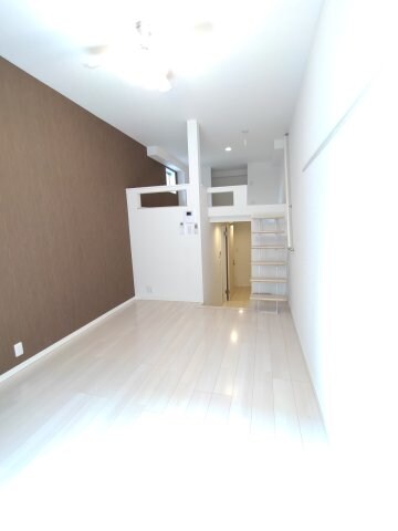 フラームシンフォニーの物件内観写真