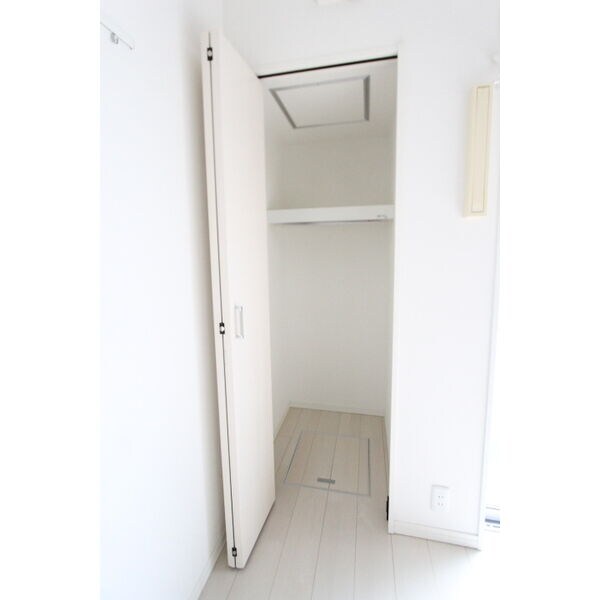 フラームシンフォニーの物件内観写真