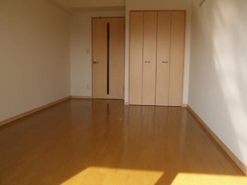 アーバンフラッツ長町の物件内観写真