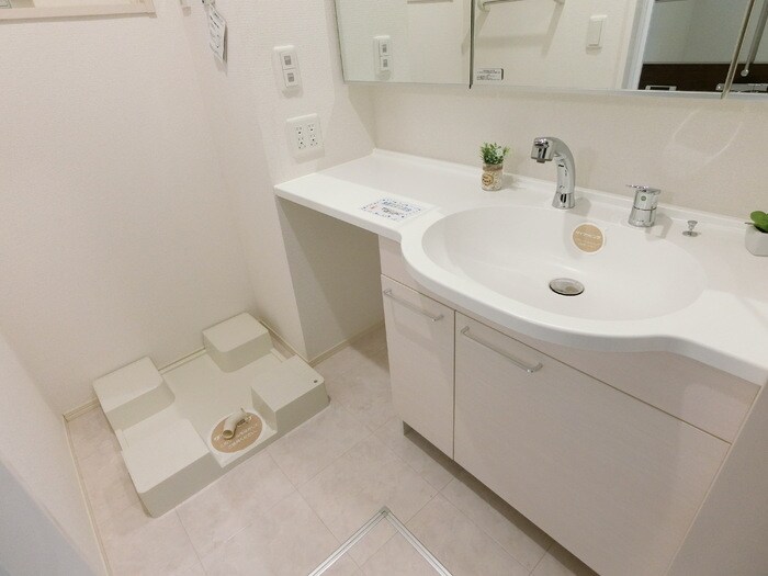 グランディール泉中央の物件内観写真