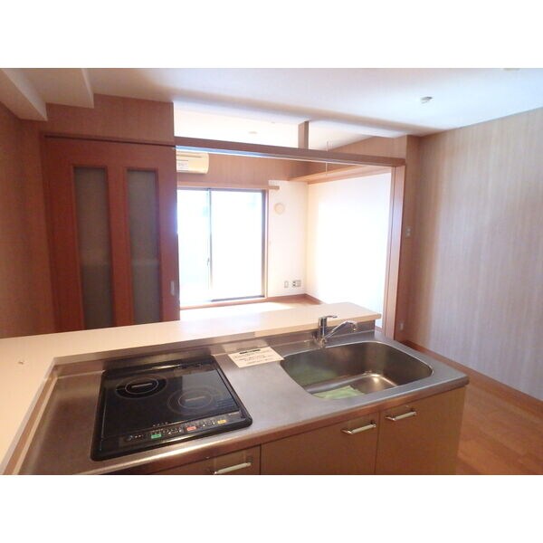 ピュアナ弓ノ町の物件内観写真