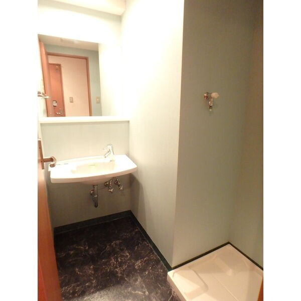 ピュアナ弓ノ町の物件内観写真