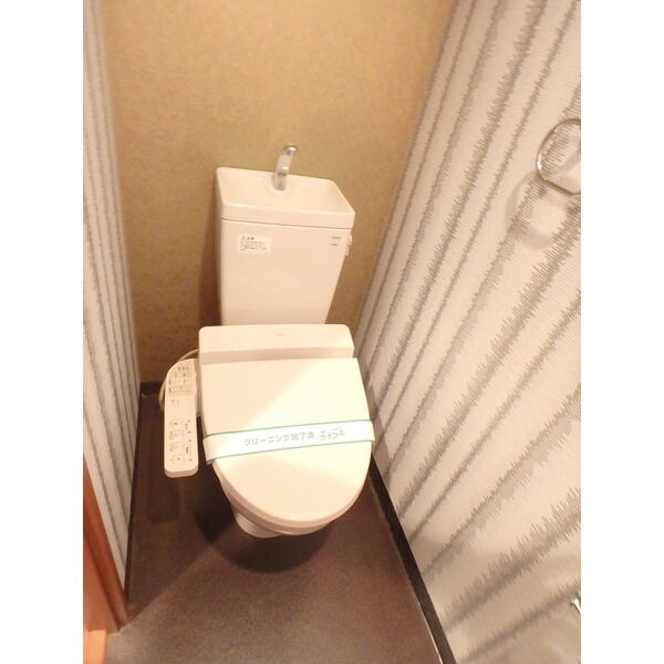 ピュアナ弓ノ町の物件内観写真