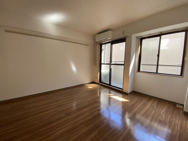 ブランドール河原町プラザの物件内観写真