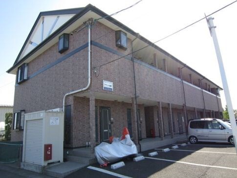 アヴァンセ高砂の物件外観写真