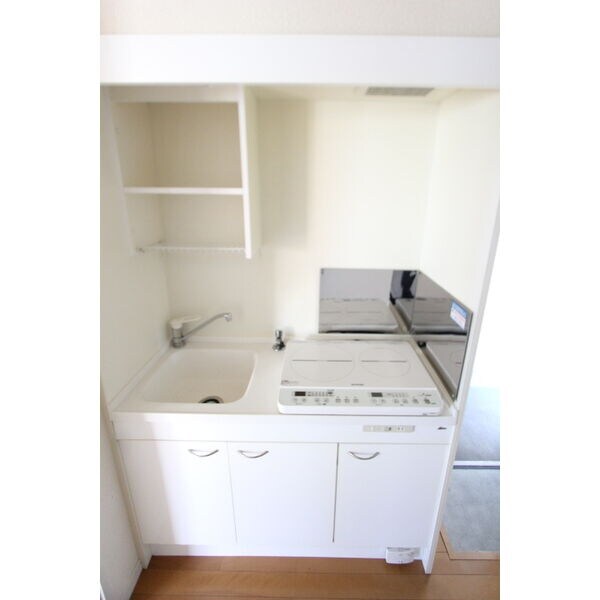 カミエール東照宮の物件内観写真