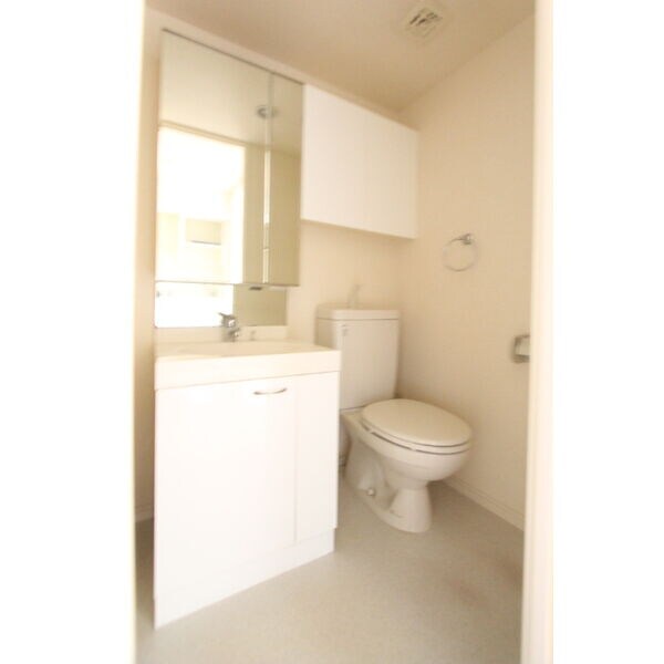 カミエール東照宮の物件内観写真