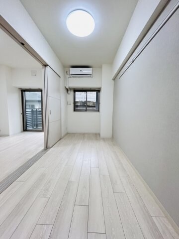 西宮駅 徒歩5分 4階の物件内観写真