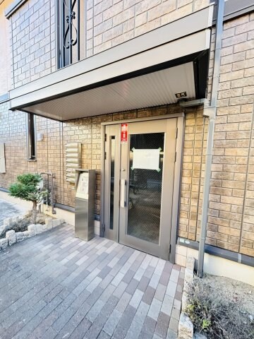 今津駅 徒歩3分 1階の物件外観写真