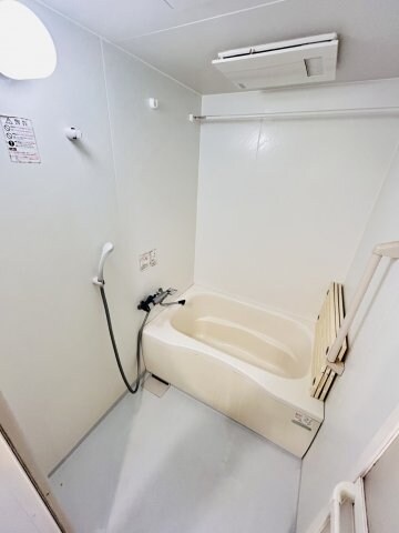 西宮北口駅 徒歩4分 2階の物件内観写真