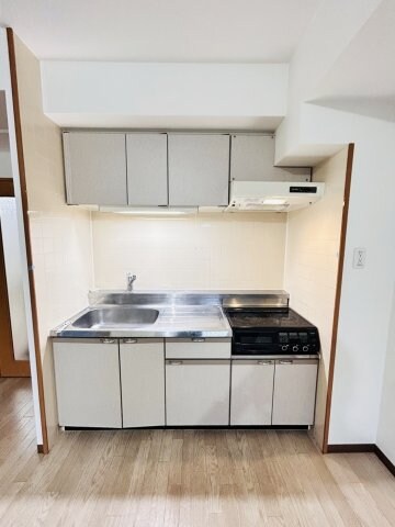 西宮北口駅 徒歩4分 2階の物件内観写真