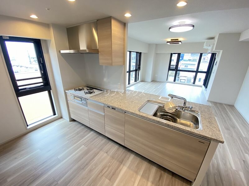 パークシュロス芦屋の物件内観写真