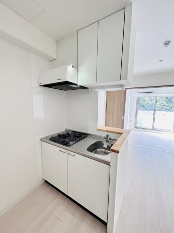 西宮駅 徒歩4分 3階の物件内観写真