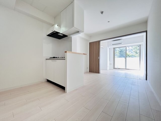 西宮駅 徒歩4分 3階の物件内観写真