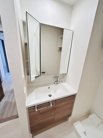 苦楽園口駅 徒歩3分 1階の物件内観写真