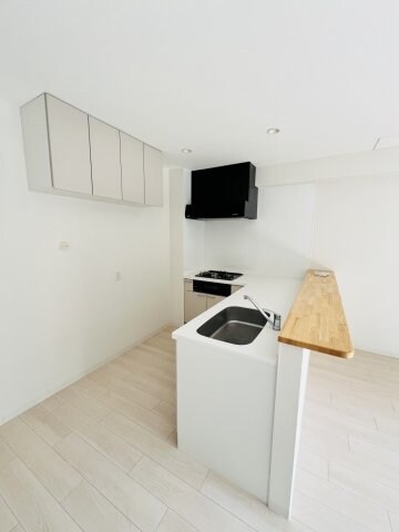 西宮駅 徒歩4分 2階の物件内観写真