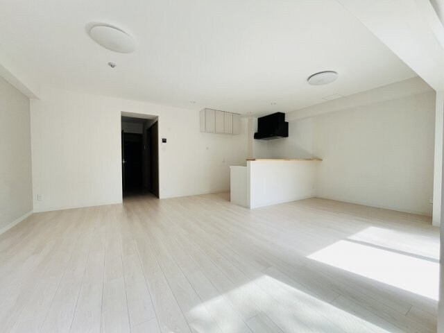 西宮駅 徒歩4分 2階の物件内観写真
