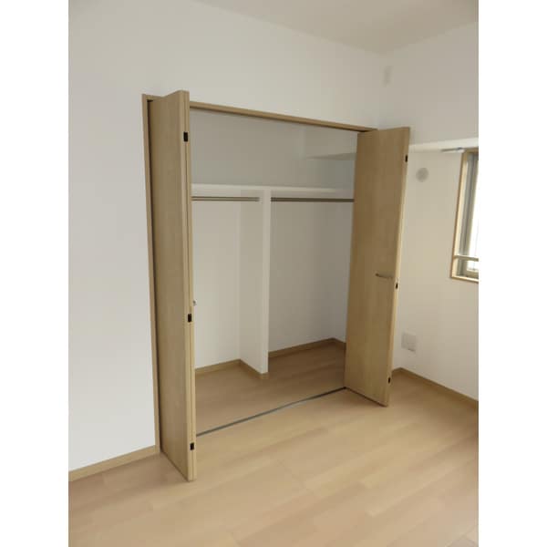 マーブル リヌーキー Ⅱの物件内観写真