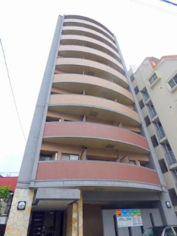 ラフォーレ西公園の物件外観写真