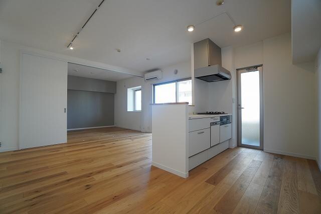 アントゥール薬院の物件内観写真