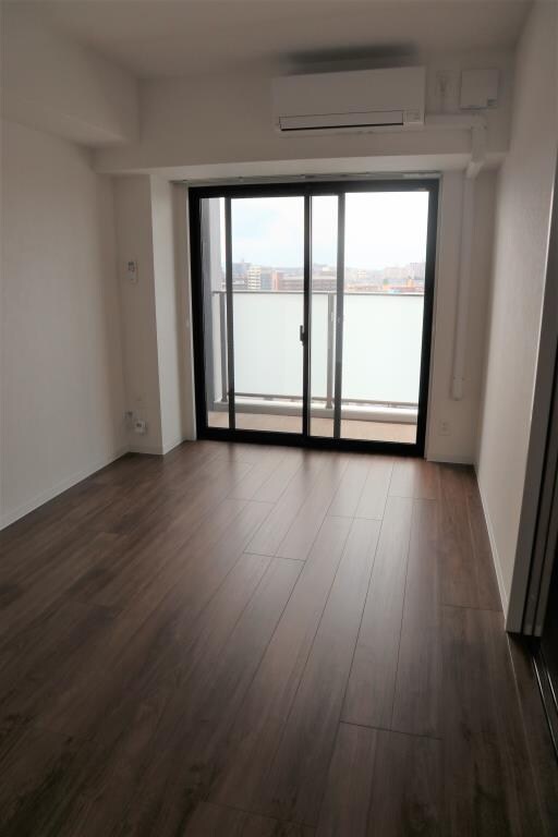 エルヴィータ箱崎の物件内観写真