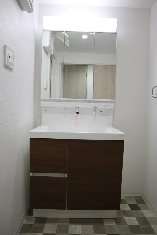 エルヴィータ箱崎の物件内観写真