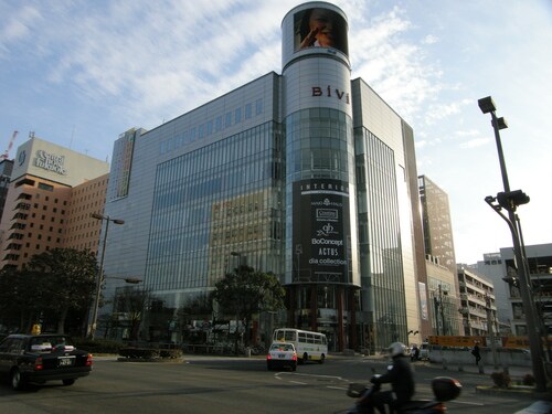 ピュアドームエスパリエ博多の物件外観写真