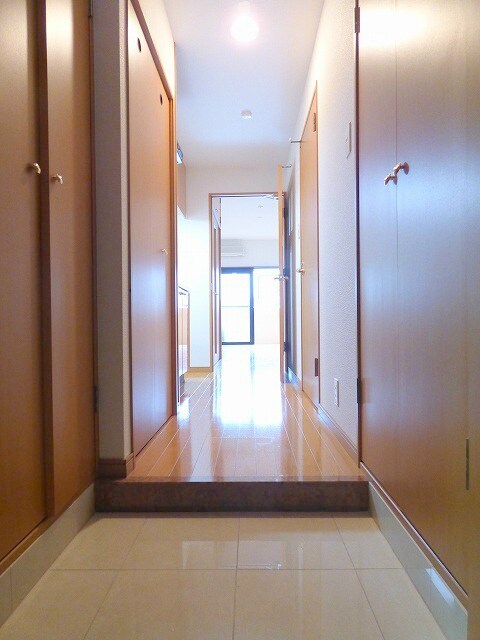 ピュアドームエスパリエ博多の物件内観写真