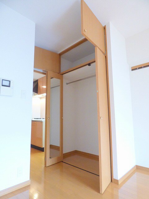 ピュアドームエスパリエ博多の物件内観写真