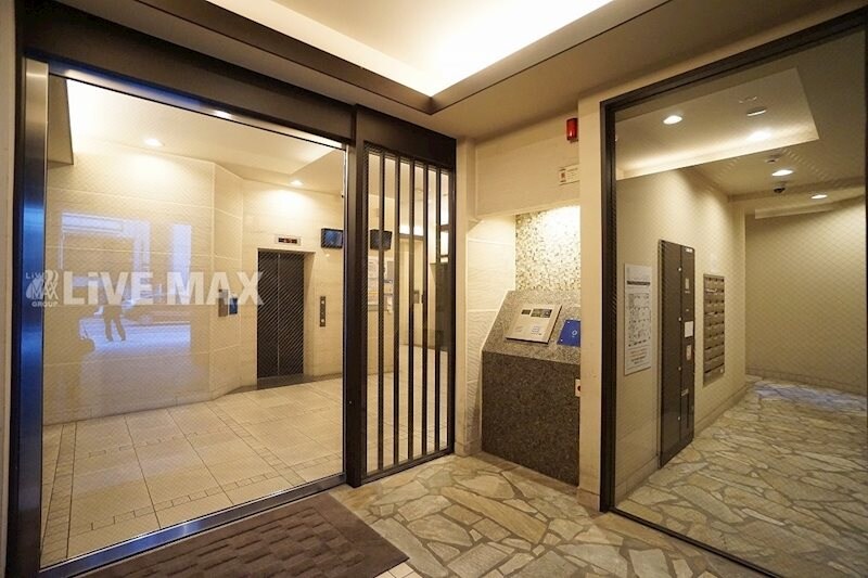 ディー・ウイングタワーの物件外観写真